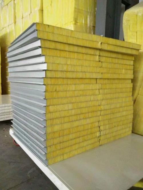鑫源盛業(yè) 專業(yè)生產(chǎn)10公分厚外墻防火巖棉板，為彩鋼建筑提供安全耐用的保溫解決方案
