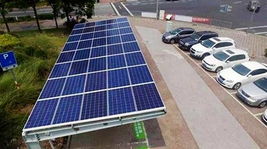新能源光伏驅動汽車行業革命 充電站建設迎來新突破